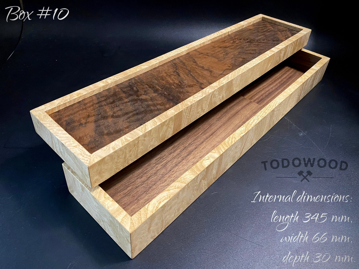 Boîte 345 mm. pour l'emballage de couteaux de qualité supérieure, en bois précieux. #BOX_10