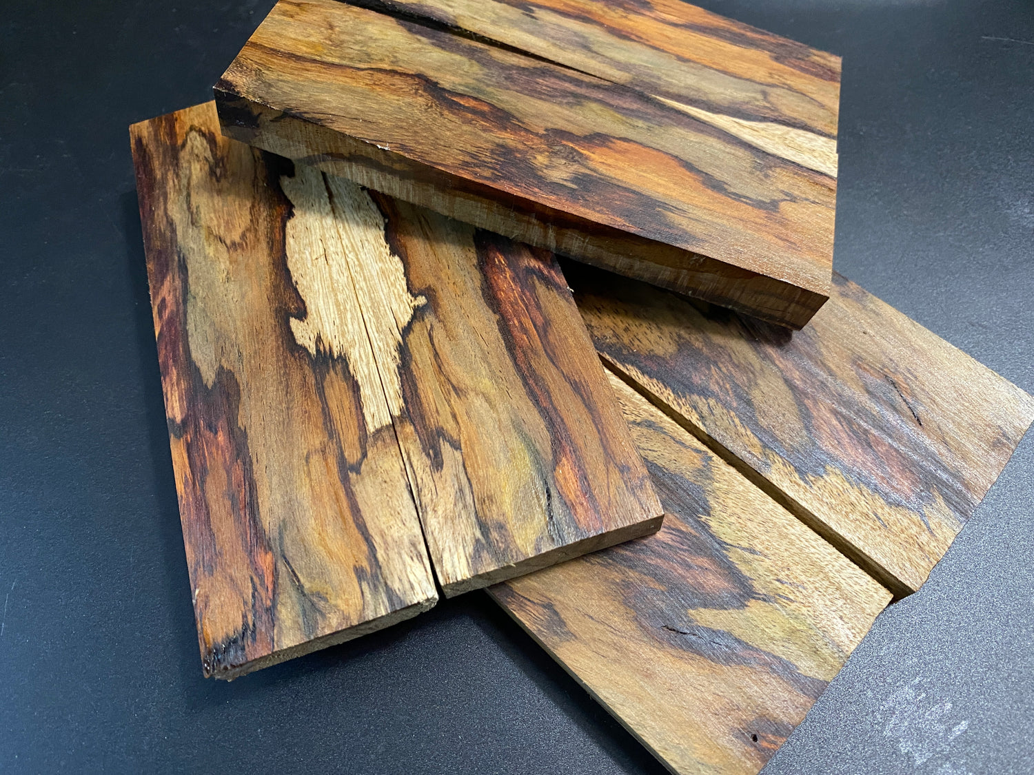 EAST INDIAN ROSEWOOD
