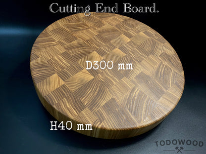 Cutting & Serving premium board 30 cm. made of natural ash wood.